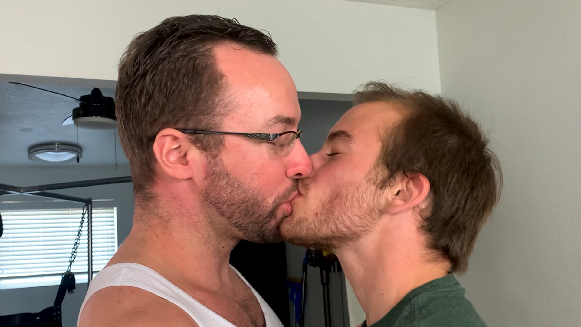 Photo number 1 from Gym Hookup: Newcomer Luke Hudson Fists Alex Hawk shot for Kinky Bites Men on Kink.com. Featuring Alex Hawk and Luke Hudson in hardcore BDSM & Fetish porn.