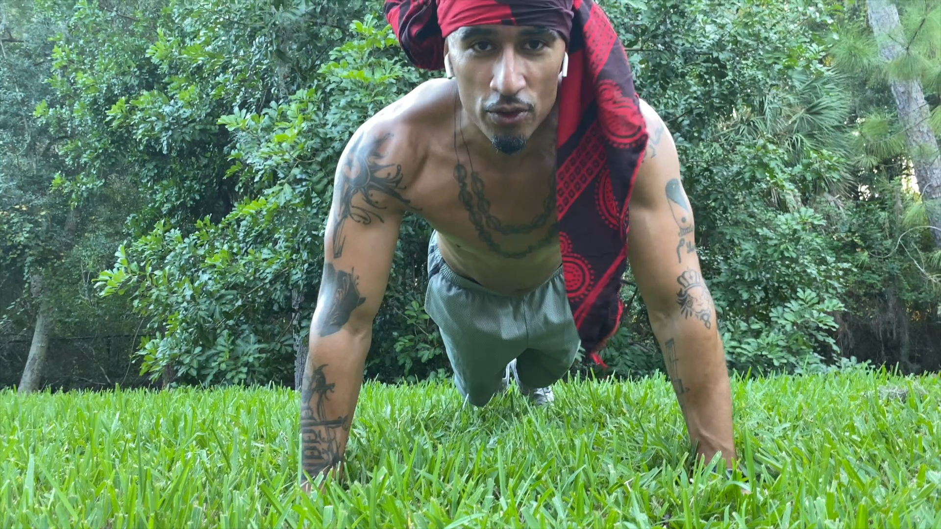 Photo number 1 from Fantasy Fitness: Jet Setting Jasmine and King Noire Work Out the Kinks shot for Kinky Bites on Kink.com. Featuring King Noire and Jet Setting Jasmine in hardcore BDSM & Fetish porn.