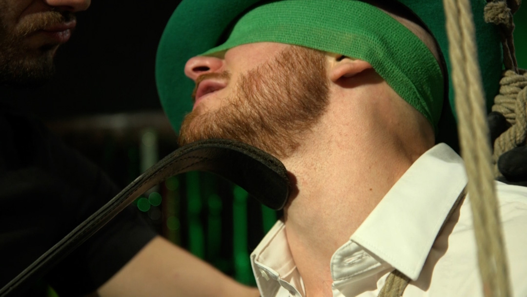 Photo number 2 from Showered in Gold: Johnny Hill and Luke Hudson shot for Kinky Bites Men on Kink.com. Featuring Luke Hudson and Johnny Hill in hardcore BDSM & Fetish porn.