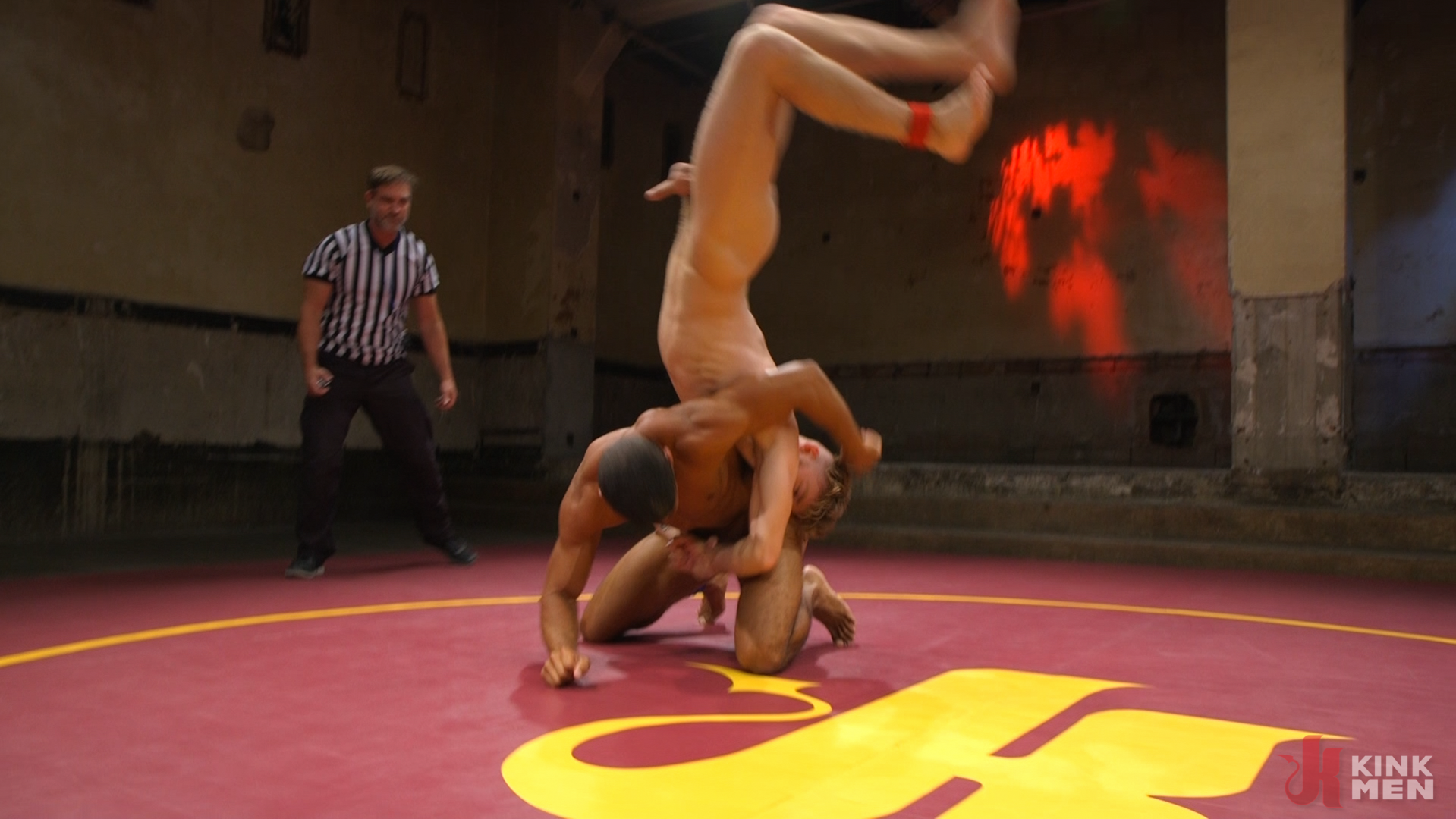 Photo number 19 from Mike Maverick Takes on Sebastian Keys shot for KinkMen Classics on Kink.com. Featuring Mike Maverick and Sebastian Keys in hardcore BDSM & Fetish porn.