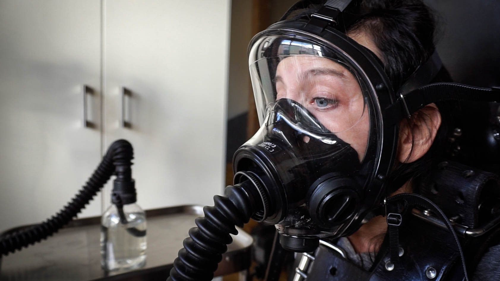 Photo number 4 from To Breathe or Not to Breathe: A Demo shot for Bondage Liberation on Kink.com. Featuring Elise Graves and Dart_Tech in hardcore BDSM & Fetish porn.