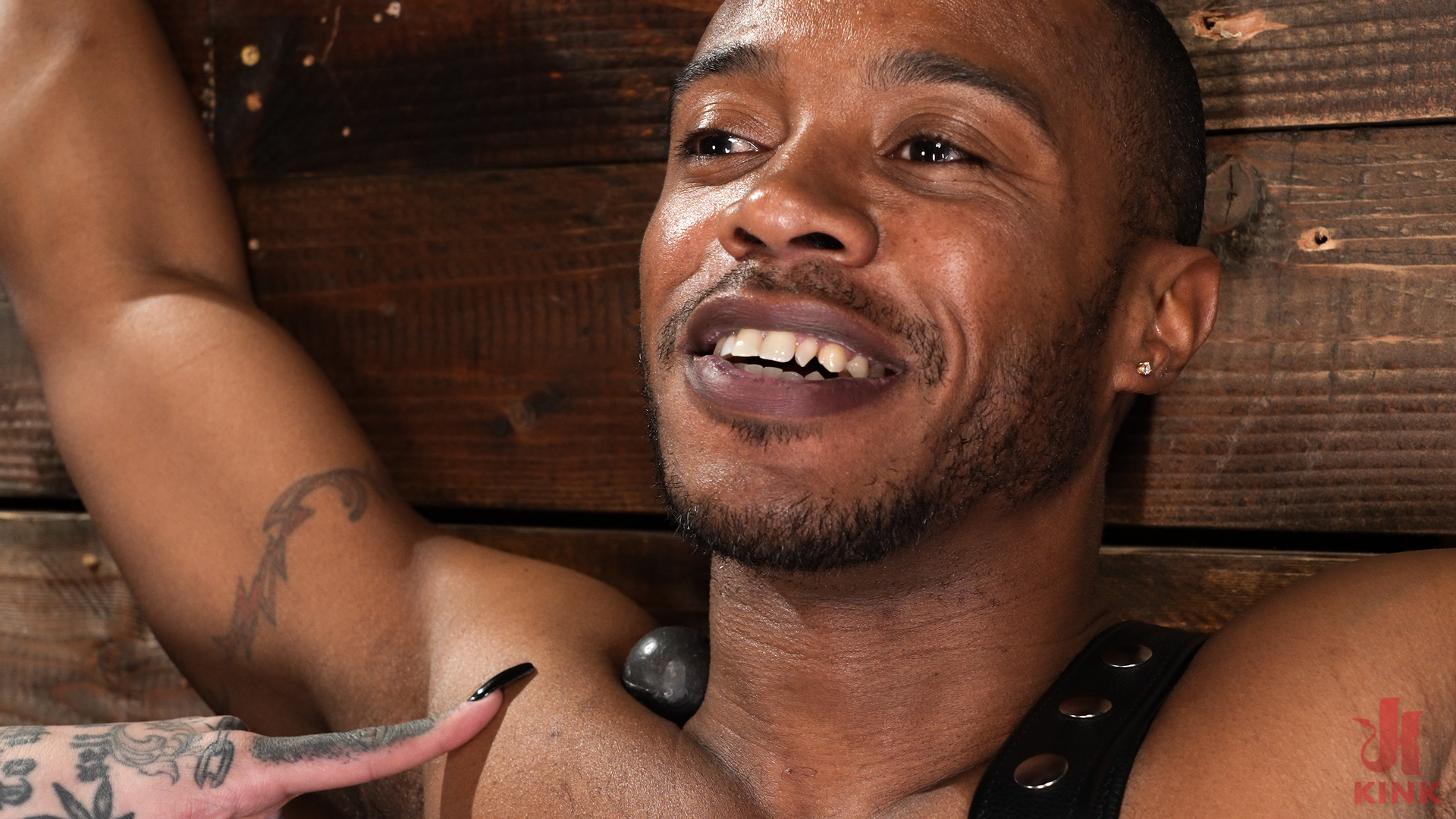 Photo number 5 from Actions Speak Louder Than Words shot for Divine Bitches on Kink.com. Featuring Leigh Raven and Jake Waters in hardcore BDSM & Fetish porn.