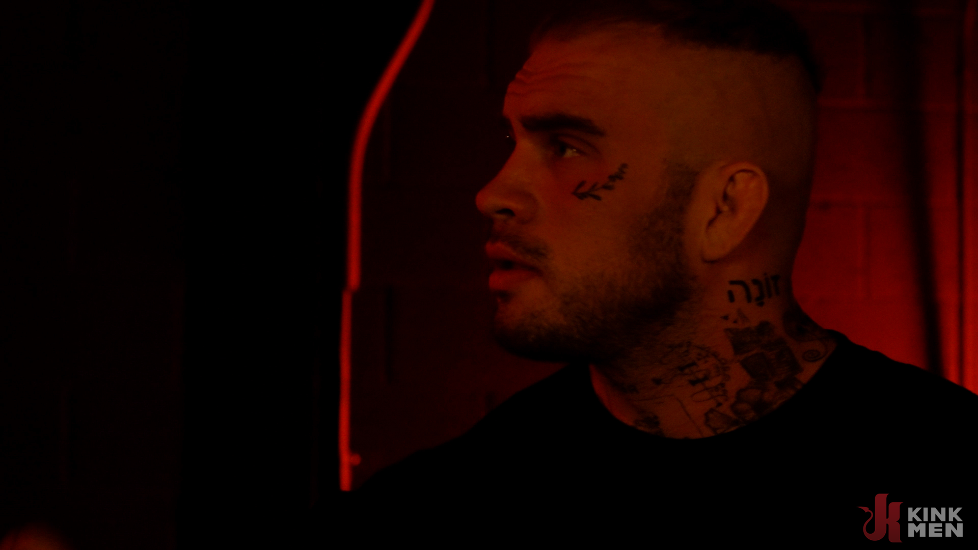 Photo number 11 from Silent Hill Delirium: Part 2 shot for KinkMen Series on Kink.com. Featuring Dillon Diaz, Quin Quire and Davin Strong in hardcore BDSM & Fetish porn.