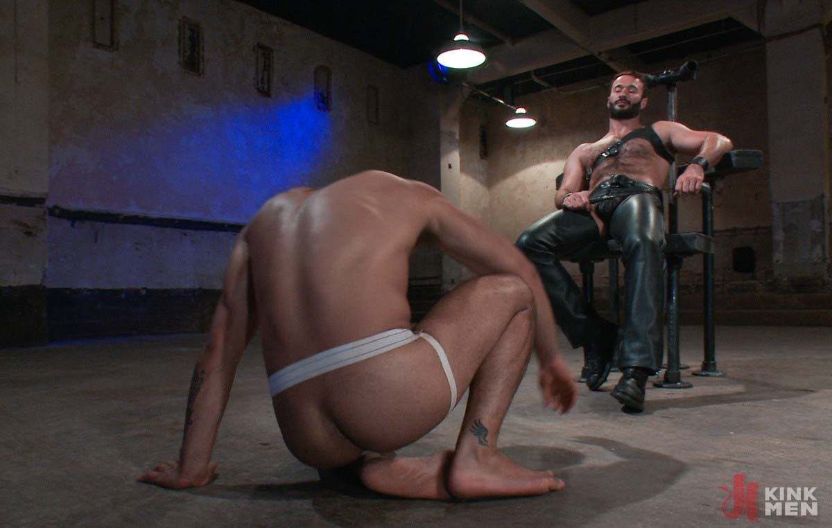 Photo number 18 from Wilfried Knight - Leo Forte's Dream Comes True shot for KinkMen Classics on Kink.com. Featuring Wilfried Knight and Leo Forte in hardcore BDSM & Fetish porn.