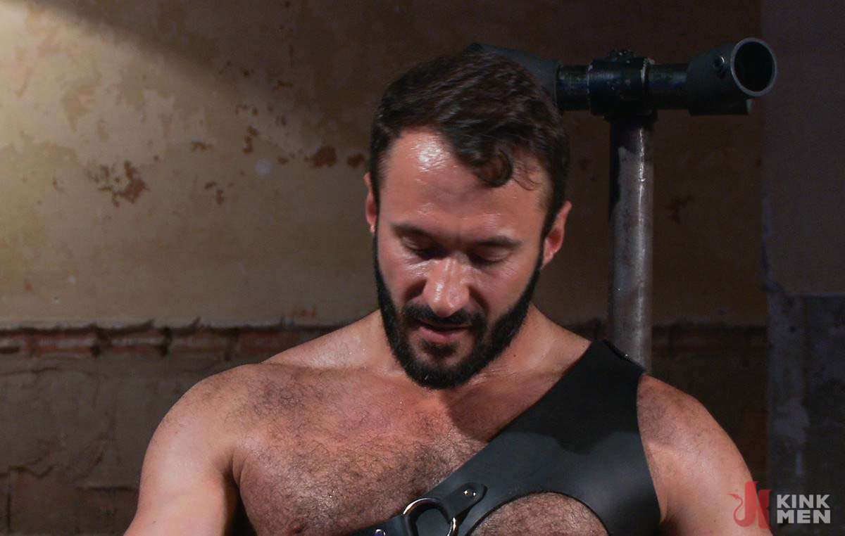 Photo number 58 from Wilfried Knight - Leo Forte's Dream Comes True shot for KinkMen Classics on Kink.com. Featuring Wilfried Knight and Leo Forte in hardcore BDSM & Fetish porn.