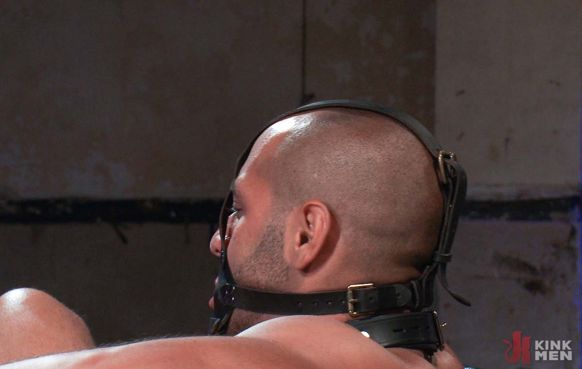 Photo number 143 from Wilfried Knight - Leo Forte's Dream Comes True shot for KinkMen Classics on Kink.com. Featuring Wilfried Knight and Leo Forte in hardcore BDSM & Fetish porn.