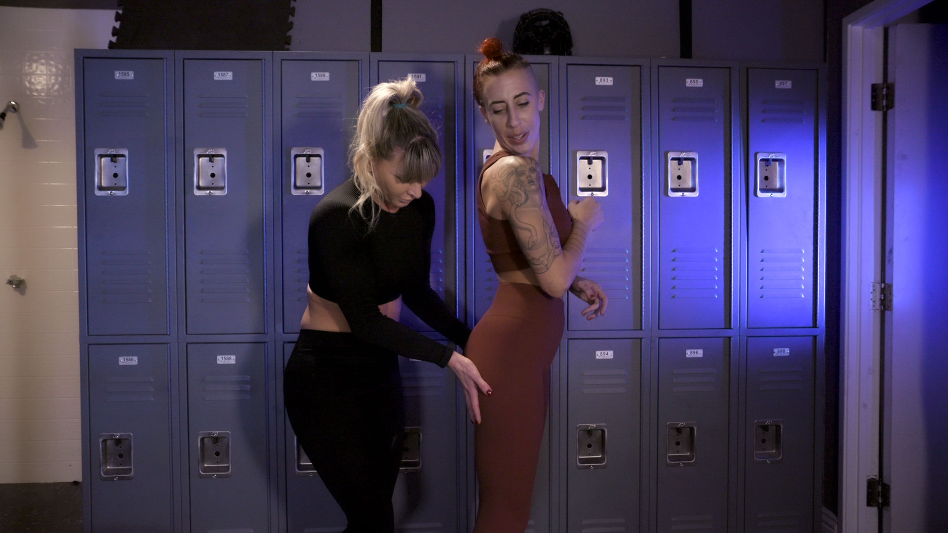 Photo number 15 from Lesbian gym hookup shot for Submissive X on Kink.com. Featuring Andre Shakti and Ariel X in hardcore BDSM & Fetish porn.