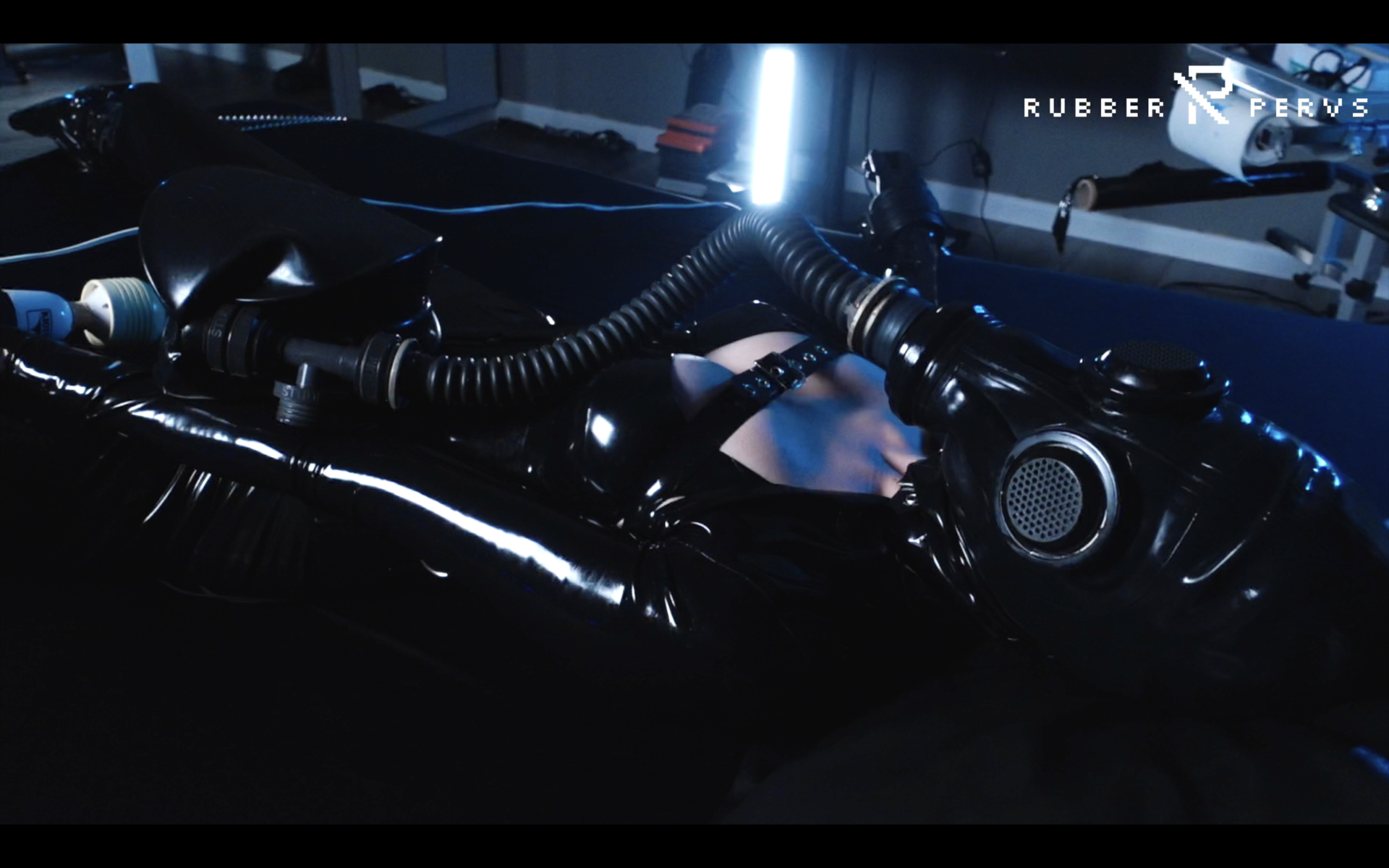 Photo number 5 from Cum before you run out of air shot for Rubber Pervs on Kink.com. Featuring Perv and Rubber in hardcore BDSM & Fetish porn.