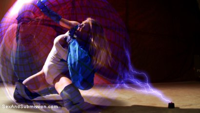 Photo number 0 from Broken Heroines: A Superhero Parody, High Production BDSM and Sex Feature! shot for Sex And Submission on Kink.com. Featuring Dee Williams, Lily LaBeau and Lee Stone in hardcore BDSM & Fetish porn.