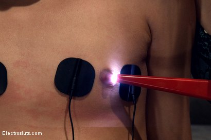 Photo number 14 from The Curious Girlfriend: An Electro-Lesbian Cuckold  An Electrosluts Reality Film shot for Electrosluts on Kink.com. Featuring Eva Fenix, Lorelei Lee and Bobbi Starr in hardcore BDSM & Fetish porn.