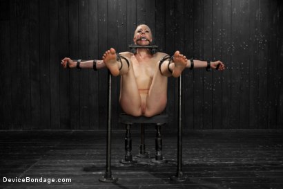 Photo number 7 from Lorelei Lee is Bent in Unforgiving Device Bondage shot for Device Bondage on Kink.com. Featuring Lorelei Lee in hardcore BDSM & Fetish porn.