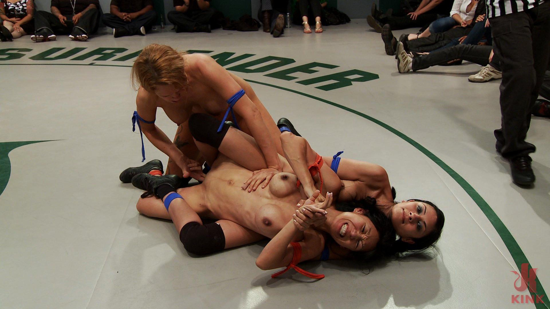 Photo number 0 from Epic Tag Team Battle shot for Ultimate Surrender on Kink.com. Featuring Kaylee Hilton, Tia Ling, Cheyenne Jewel, Rain DeGrey, Beretta James and Maestro in hardcore BDSM & Fetish porn.