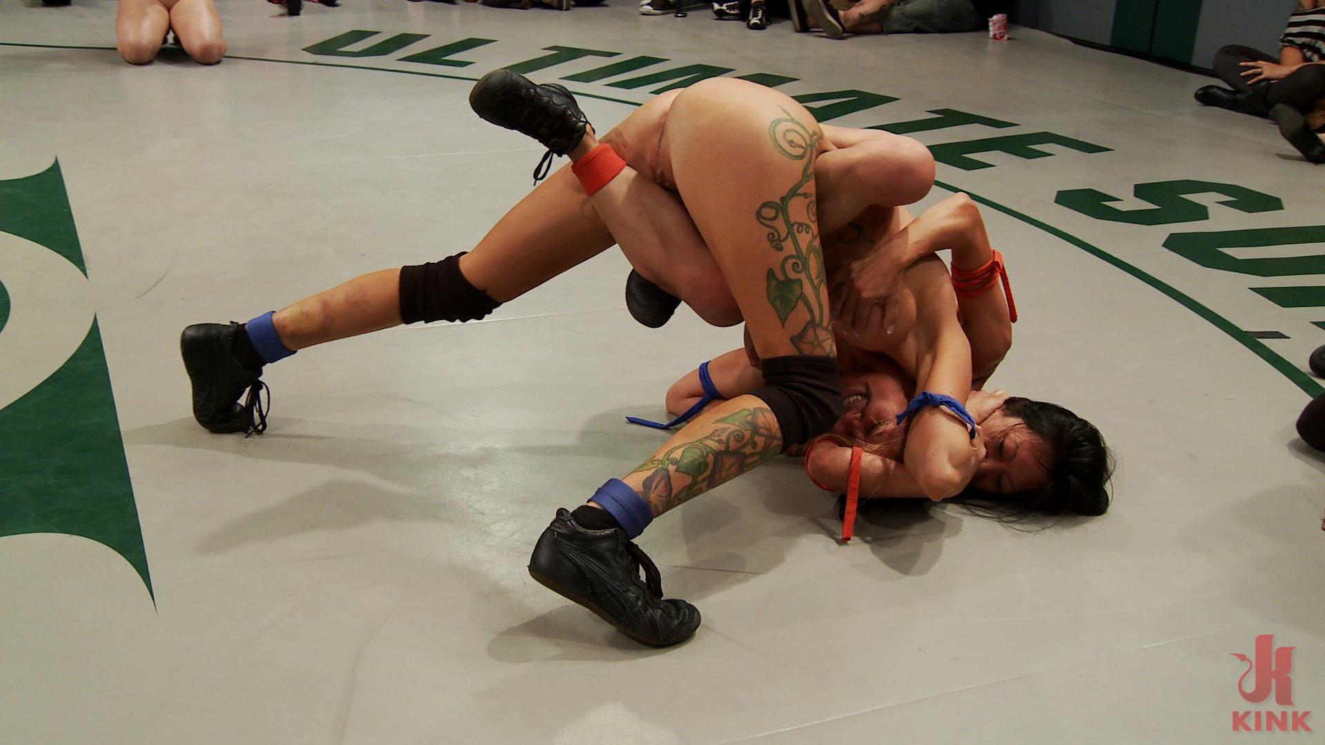 Photo number 8 from June Tag Team Rd 3: The Final Round shot for Ultimate Surrender on Kink.com. Featuring Kaylee Hilton, Tia Ling, Cheyenne Jewel, Rain DeGrey, Beretta James and Maestro in hardcore BDSM & Fetish porn.