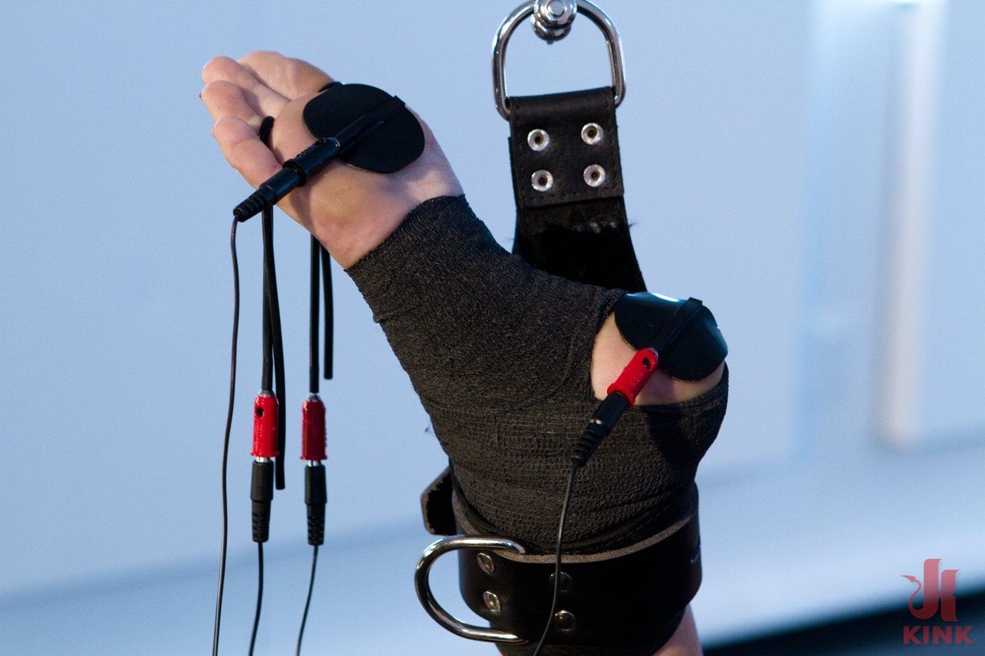 Photo number 2 from Anal Princess Roxy Raye Needs to Prove Herself! shot for Electrosluts on Kink.com. Featuring Aiden Starr and Roxy Raye in hardcore BDSM & Fetish porn.