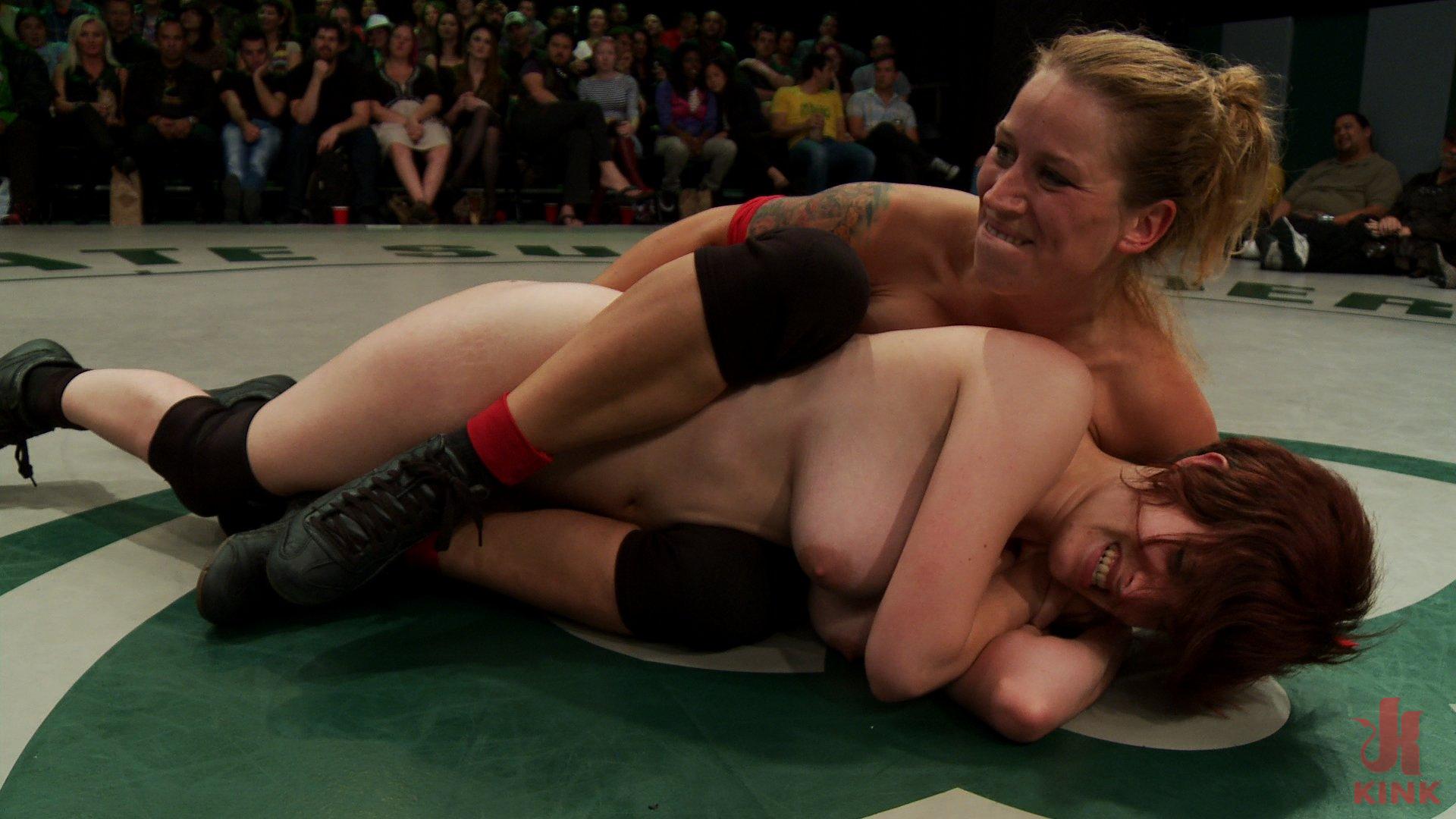 Photo number 11 from Round 3 TIT n' SLAM!!! Team Black, Beretta James and Iona Grace, VS. Team Red, Serena Blair and Bell shot for Ultimate Surrender on Kink.com. Featuring Bella Wilde, Iona Grace, Beretta James and Serena Blair in hardcore BDSM & Fetish porn.