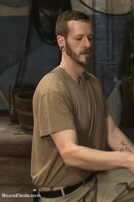 Scratch BDSM - Beard