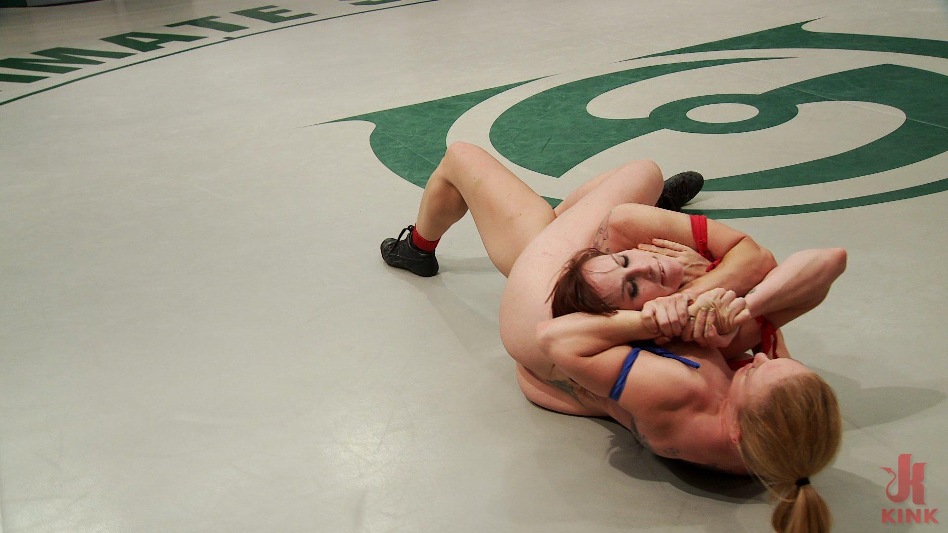 Photo number 12 from Round 2 Tag Team Bella Rossi, Mischa Brookes vs. Darling, Rilynn Rae shot for Ultimate Surrender on Kink.com. Featuring Bella Rossi, Mischa Brooks, Rilynn Rae and Dee Williams in hardcore BDSM & Fetish porn.