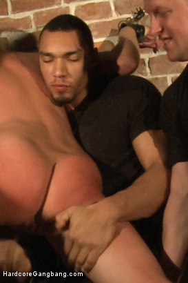 Erikhard BDSM - Athletic