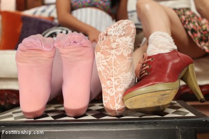 Photo number 0 from Shoe Store Foot Worship and Footjob shot for Foot Worship on Kink.com. Featuring Penny Pax, Cliff Adams and Cindy Starfall in hardcore BDSM & Fetish porn.