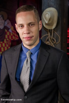 Photo number 1 from Honky Tonk Foot Bar:  Whisky, Women, Music and FEET! shot for Foot Worship on Kink.com. Featuring London Keyes, Bella Rossi and Wolf Hudson in hardcore BDSM & Fetish porn.