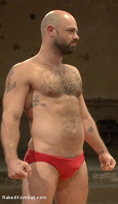 Rogue Status BDSM - Athletic