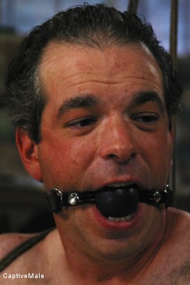 Les Moore BDSM - Brunet