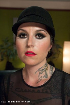 Vivienne Del Rio BDSM - Brunette