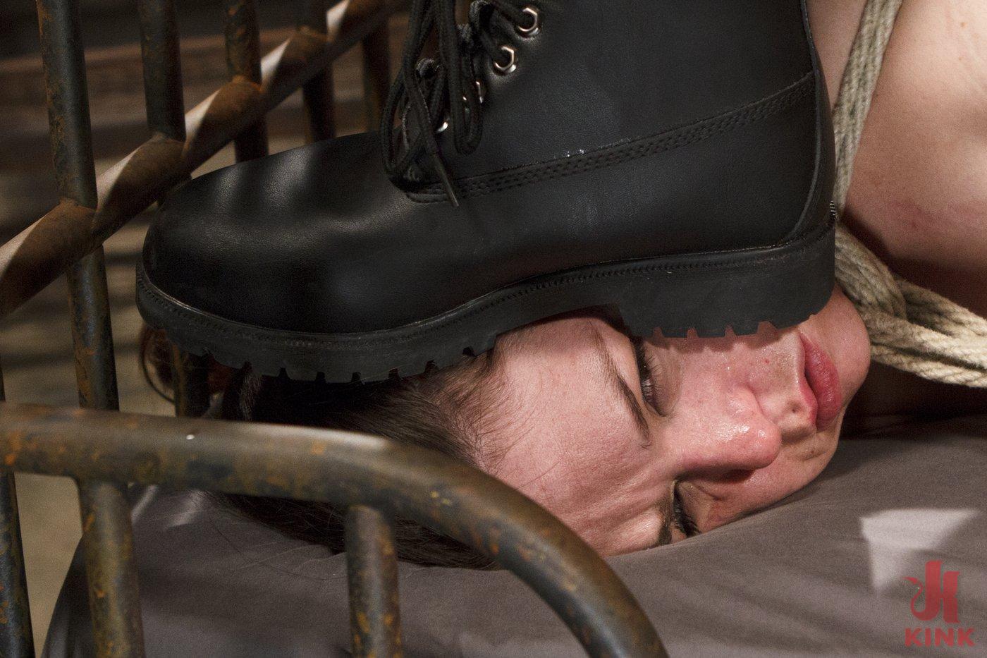 Photo number 5 from Juliette Loves the Cock shot for Dungeon Sex on Kink.com. Featuring Tommy Pistol and Juliette March in hardcore BDSM & Fetish porn.