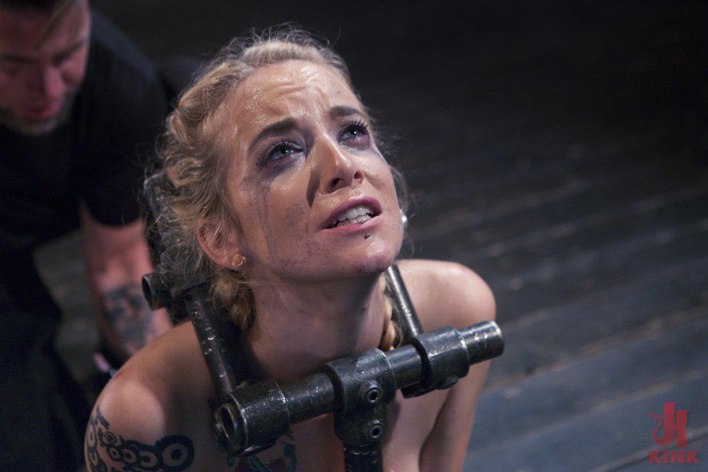 Photo number 14 from Intensity is a Must! shot for Device Bondage on Kink.com. Featuring Jeze Belle and The Pope in hardcore BDSM & Fetish porn.