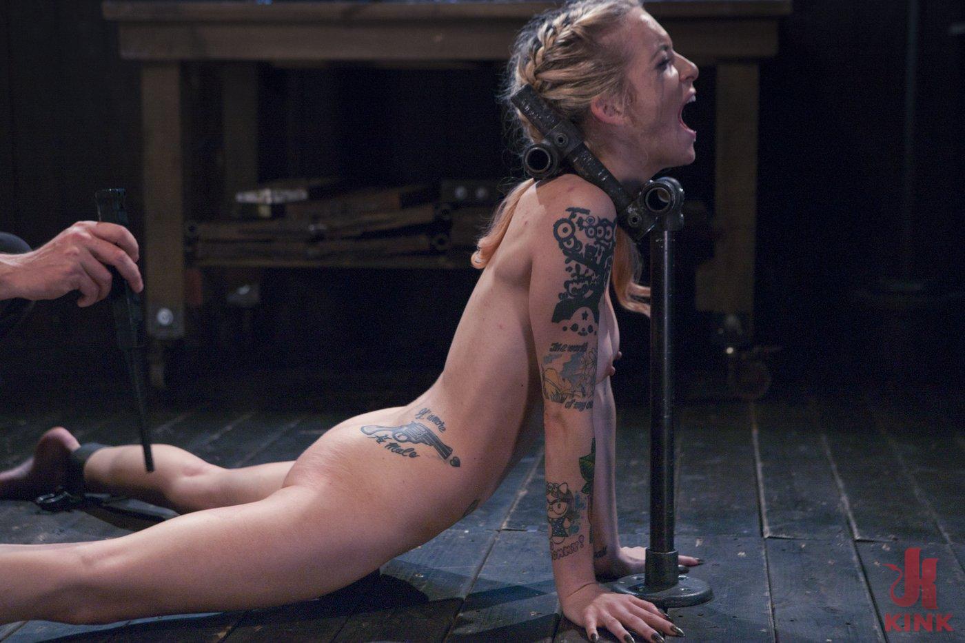 Photo number 3 from Intensity is a Must! shot for Device Bondage on Kink.com. Featuring Jeze Belle and The Pope in hardcore BDSM & Fetish porn.