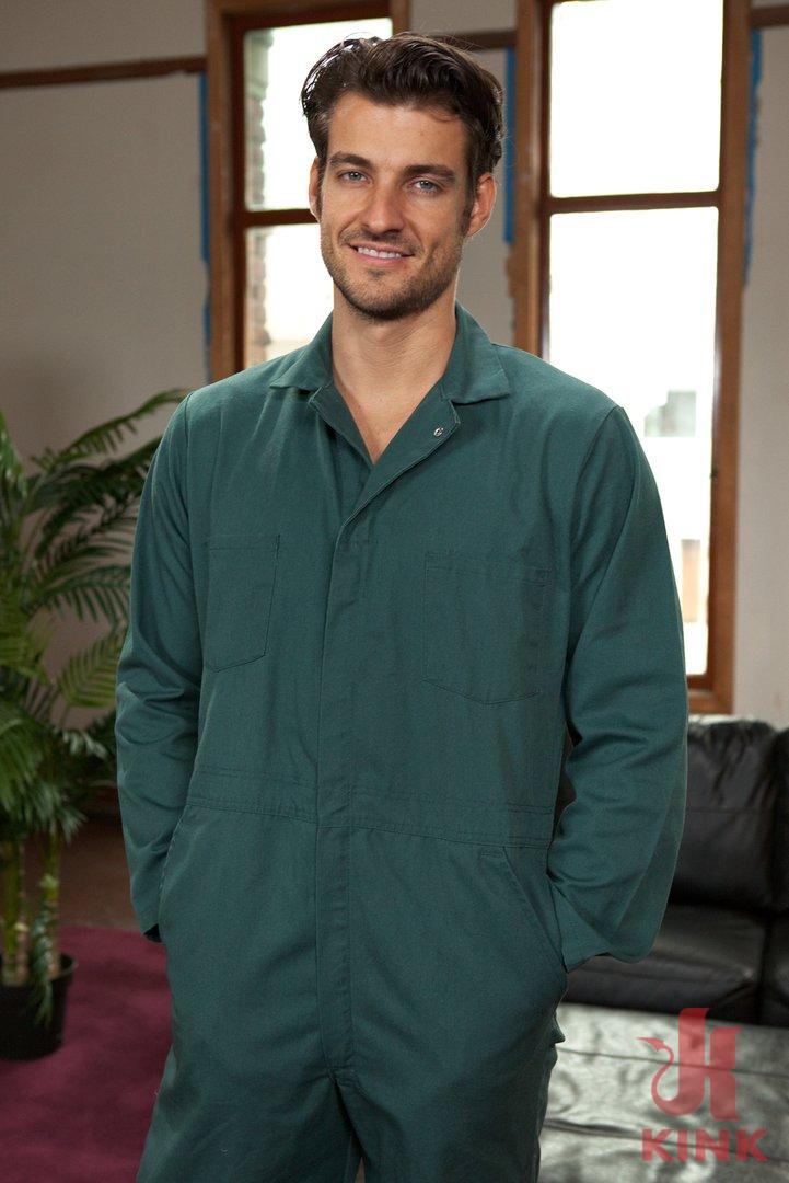 Photo number 3 from Emma's Dream Job Interview turns into her Biggest Fantasy! shot for Hardcore Gangbang on Kink.com. Featuring Emma Haize, Karlo Karrera, John Strong, Mickey Mod, Gage Sin and Jay Smooth in hardcore BDSM & Fetish porn.