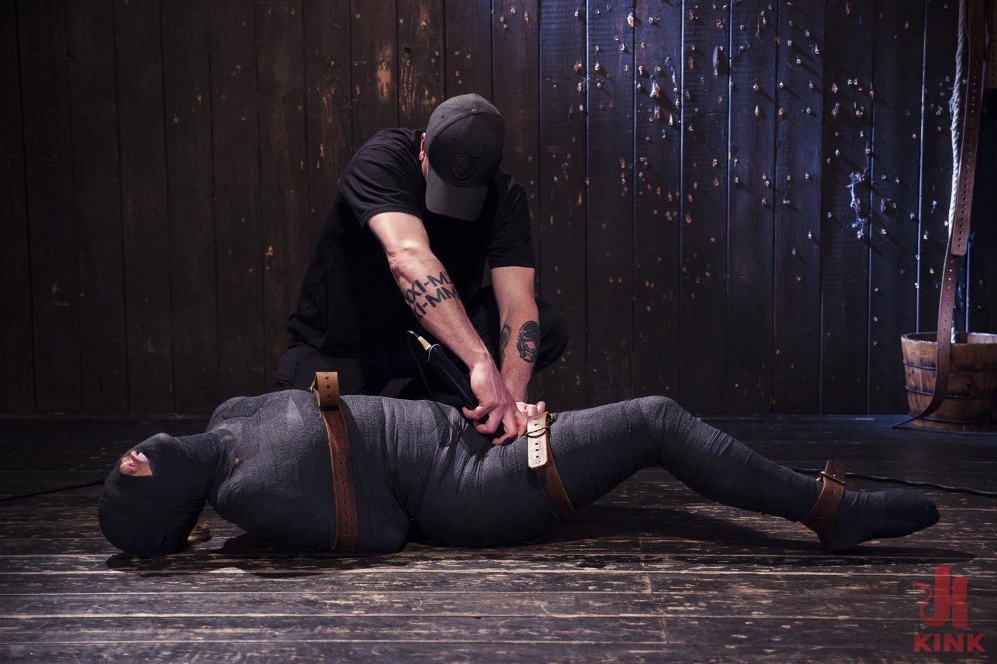 Photo number 3 from Strict Devices, Fear Play, Brutal Torment, Shock Therapy, Mind Blowing Orgasms!!! shot for Device Bondage on Kink.com. Featuring Carter Cruise and The Pope in hardcore BDSM & Fetish porn.