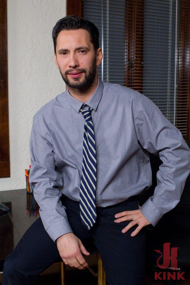 Photo number 5 from Yes Master - Ebony Boss Slut Gets the Tables Turned shot for Sex And Submission on Kink.com. Featuring Tommy Pistol and Ana Foxxx in hardcore BDSM & Fetish porn.