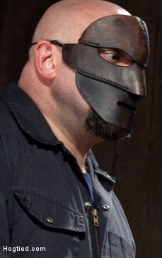 Sgt. Major BDSM - Athletic