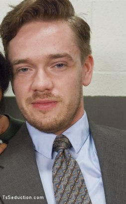 Lucas Knight BDSM - Athletic