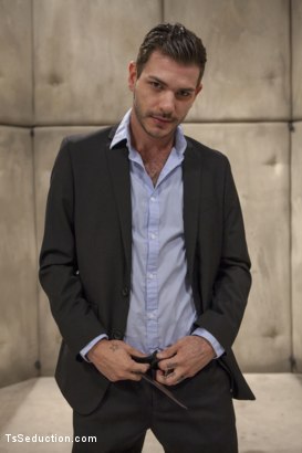 Tristan Mathews BDSM - Athletic