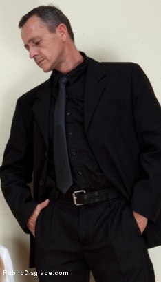 Frank Gun BDSM - Athletic