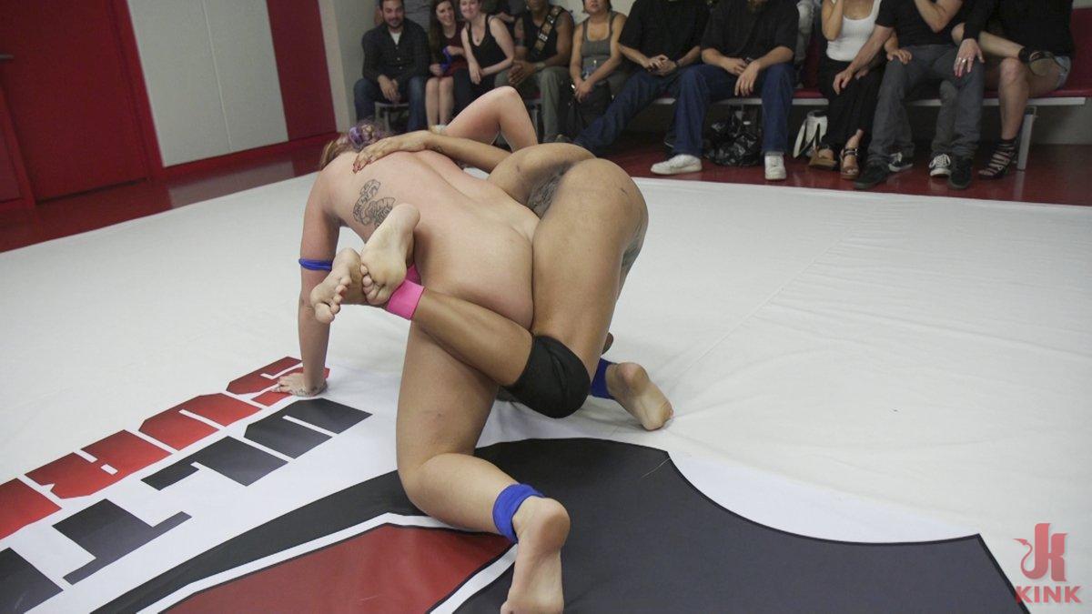 Photo number 5 from Squirting Orgasms, Real Wrestling, Sex fighting at it's finest shot for Ultimate Surrender on Kink.com. Featuring Daisy Ducati, Savannah Fox, Lilith Luxe and Annie Cruz in hardcore BDSM & Fetish porn.