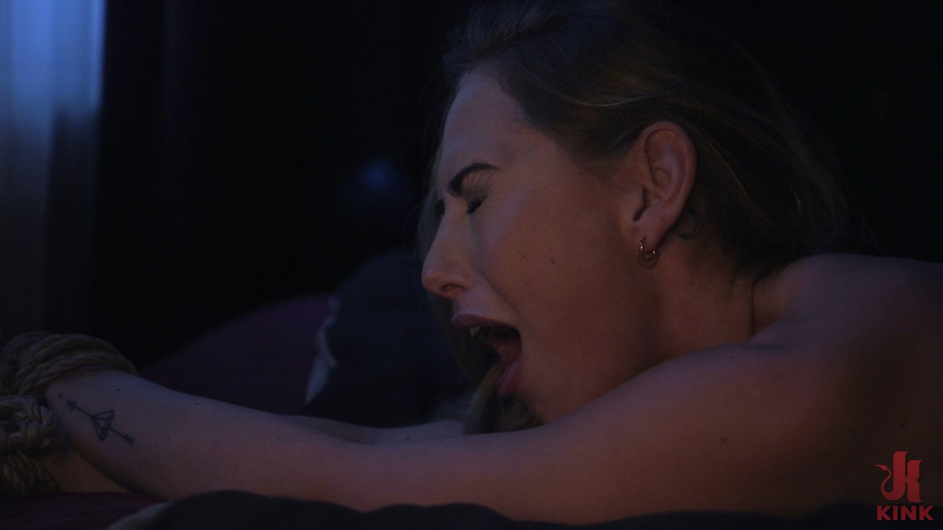 Photo number 5 from Control Issues shot for Sex And Submission on Kink.com. Featuring Carter Cruise and Seth Gamble in hardcore BDSM & Fetish porn.