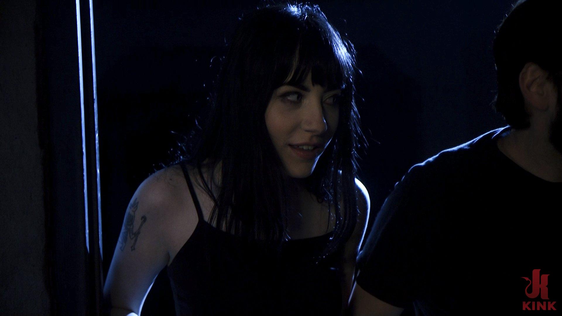 Photo number 2 from Psycho Bitch Gangbang shot for Hardcore Gangbang on Kink.com. Featuring Charlotte Sartre, Tommy Pistol, Owen Gray, Small Hands, Mark Wood and Mickey Mod in hardcore BDSM & Fetish porn.