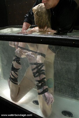 Photo number 11 from Sarah Jane Ceylon shot for Water Bondage on Kink.com. Featuring Sarah Jane Ceylon in hardcore BDSM & Fetish porn.