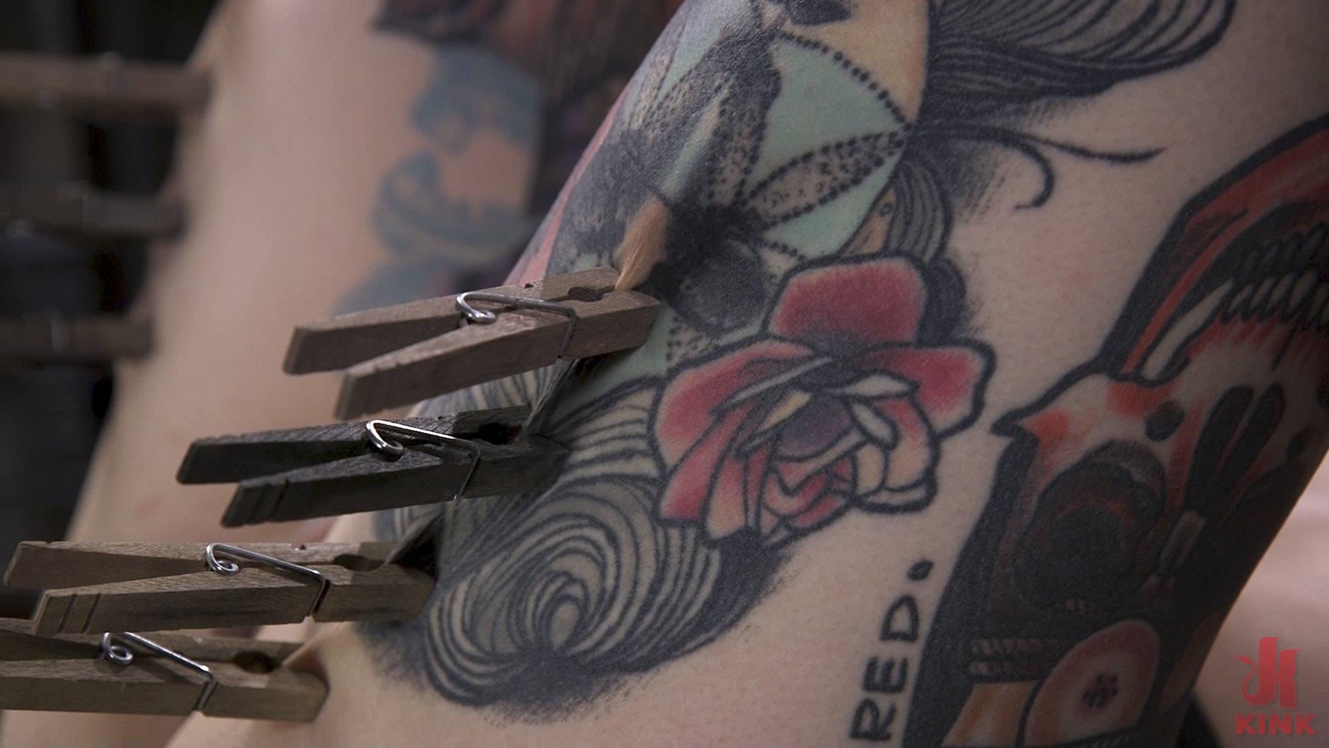 Photo number 8 from Pain Slut Krysta Kaos Devastated in Metal Bondage shot for Device Bondage on Kink.com. Featuring Krysta Kaos and The Pope in hardcore BDSM & Fetish porn.