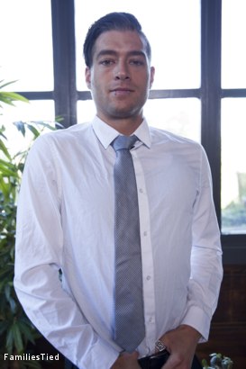 Xander Corvus BDSM - Athletic