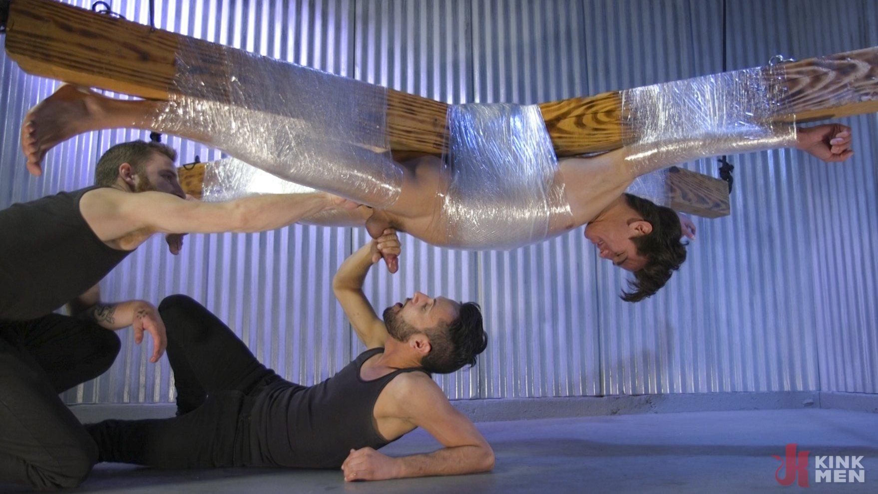 Photo number 23 from Muscle Twink Josh Hunter Edged in Captivity shot for Men On Edge on Kink.com. Featuring Josh Hunter in hardcore BDSM & Fetish porn.