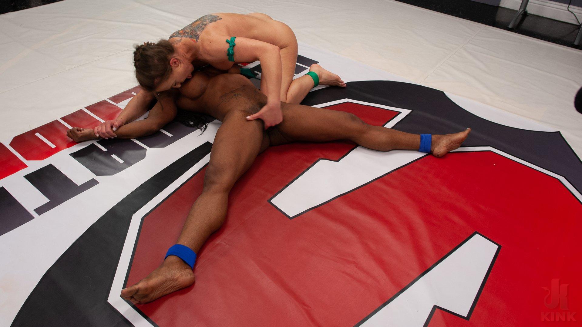 Photo number 6 from Kelli Provocateur vs Cheyenne Jewel shot for Ultimate Surrender on Kink.com. Featuring Cheyenne Jewel and Kelli Provocateur in hardcore BDSM & Fetish porn.