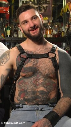 Teddy Bryce BDSM - Athletic