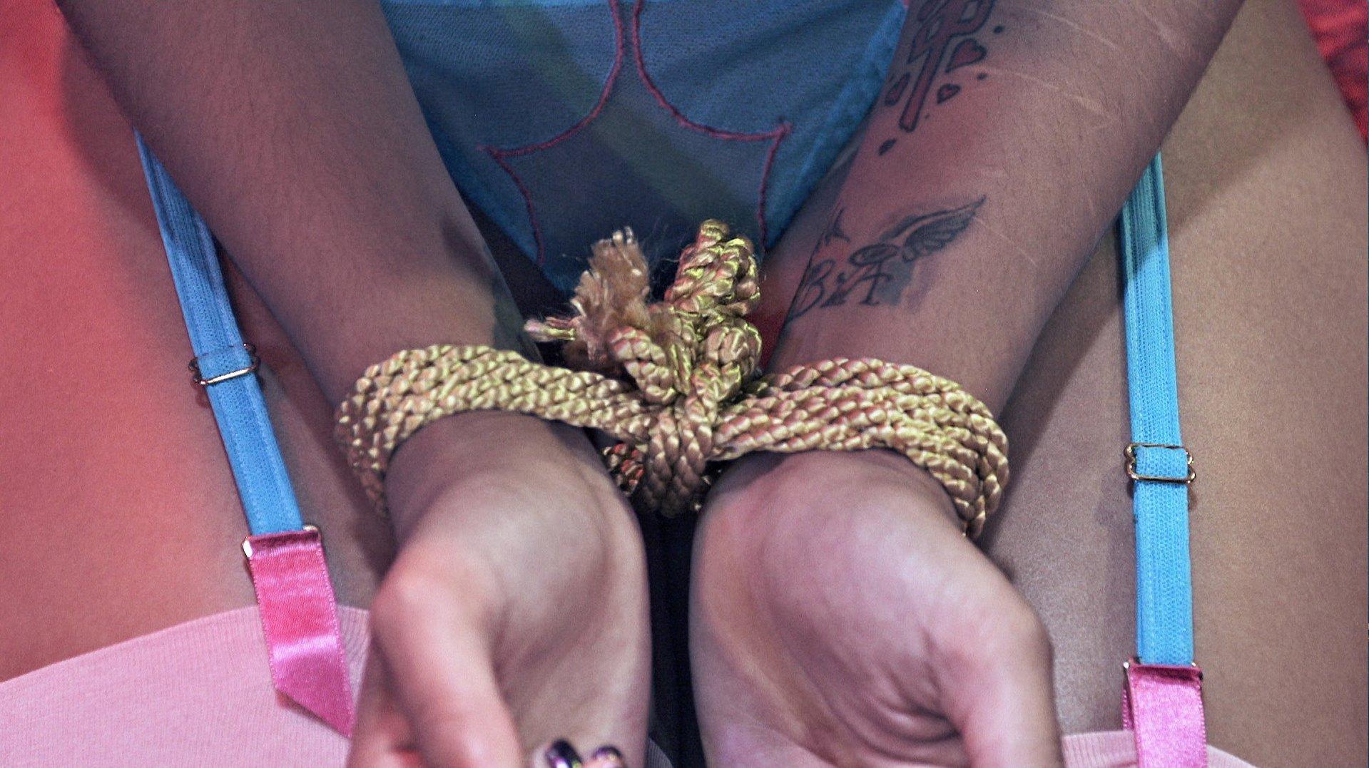 Photo number 16 from Fetish Sex Lessons shot for Harmony Fetish on Kink.com. Featuring Skin Diamond and Prince Yahshua in hardcore BDSM & Fetish porn.