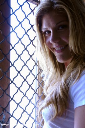 Bella Lynn BDSM - Blonde