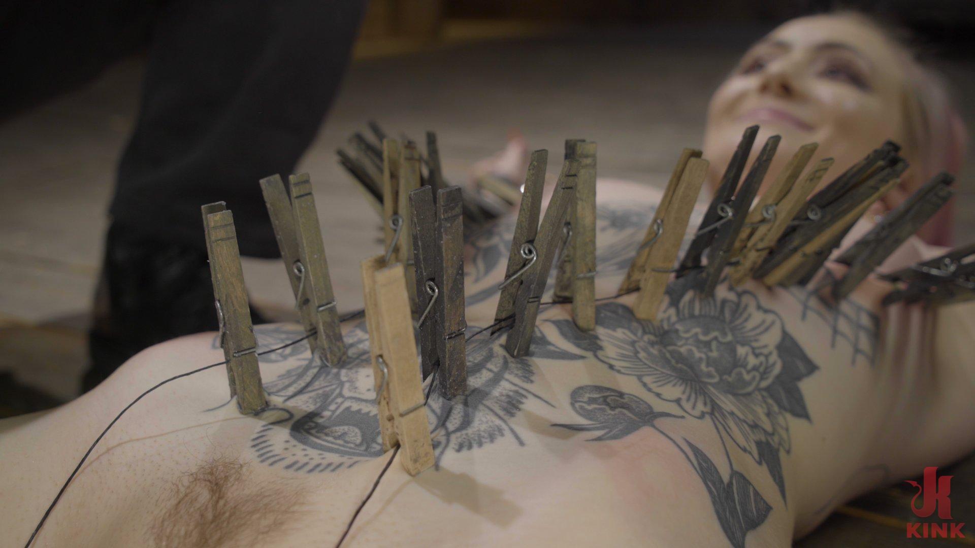 Photo number 11 from Baby Sid Enjoys the Accommodations shot for Device Bondage on Kink.com. Featuring Baby Sid and The Pope in hardcore BDSM & Fetish porn.