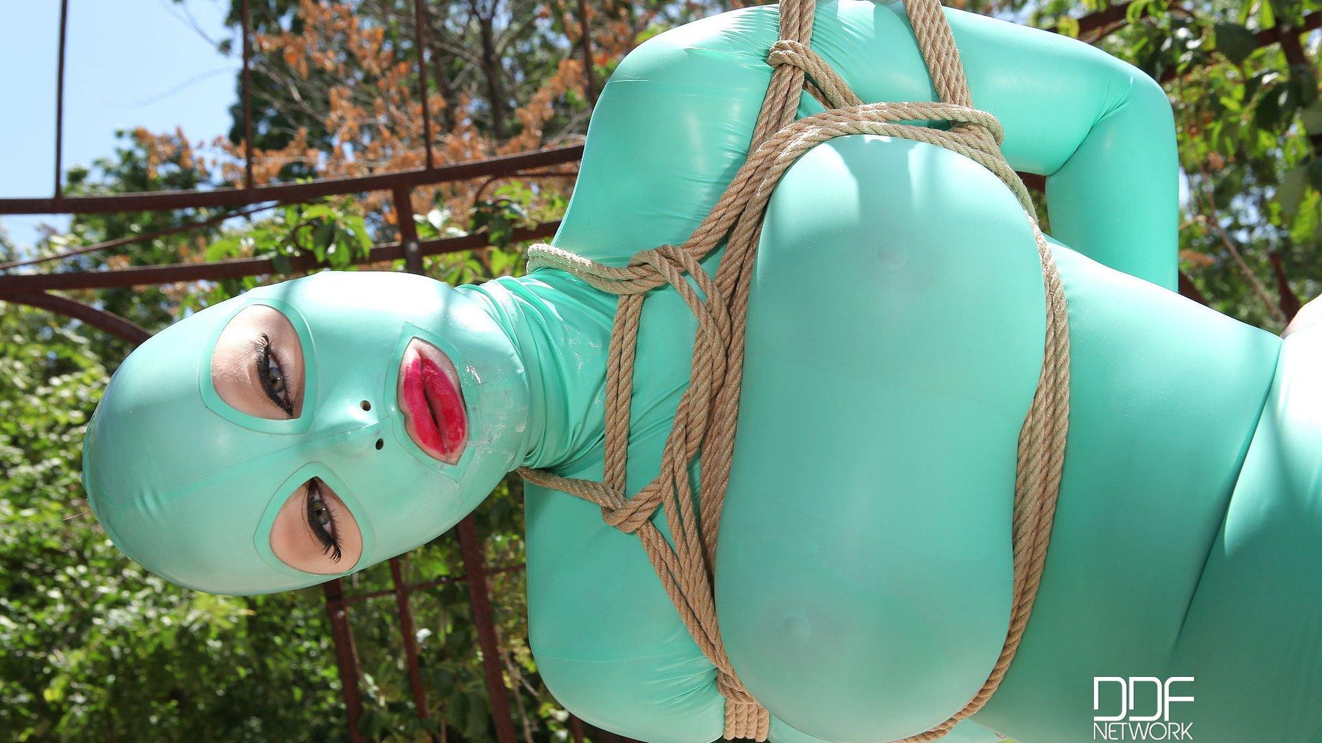 Photo number 22 from Suspended Penetration shot for DDF Network on Kink.com. Featuring Kristien and Latex Lucy in hardcore BDSM & Fetish porn.